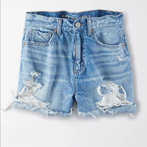 American Eagle Outfitters Pants - AE Mom Shorts Size 6
